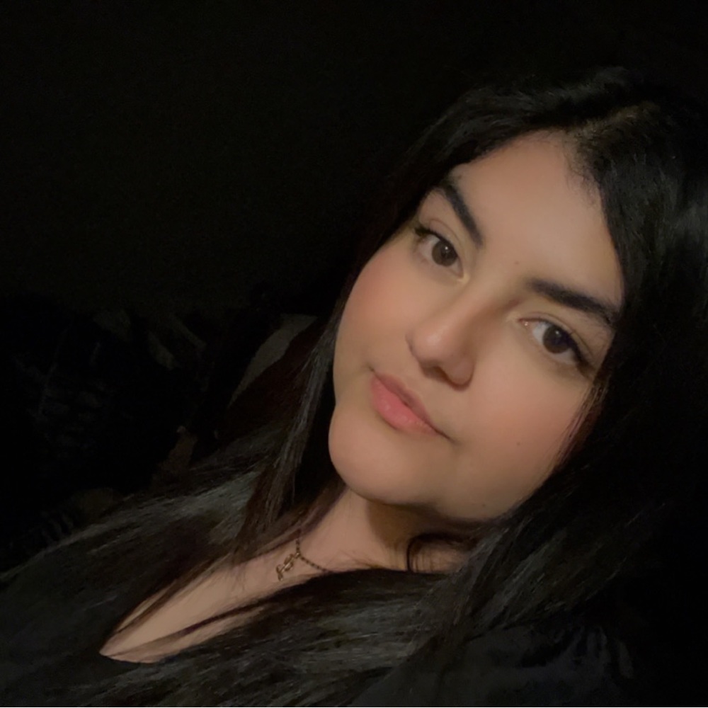 Meet your Posher, Itzel